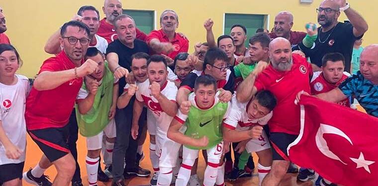 Down Sendromlu Özel Futsal Milli Takımı Avrupa şampiyonu oldu