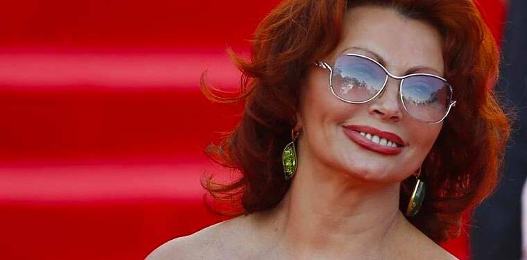 Hollywood’un efsanevi yıldızı Sophia Loren’den üzücü haber: Vücudunda çok sayıda kırık oluştu!