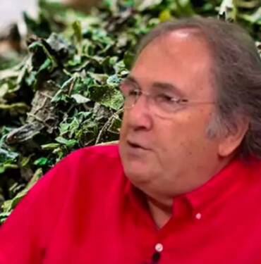 İbrahim Saraçoğlu'nun önerdiği bu ot çayı, birçok hastalıktan koruyor: İşte detaylar... 9 İbrahim-Saraçoğlu'nun-önerdiği-bu-ot-çayı,-birçok-hastalıktan-koruyor--İşte-detaylar...