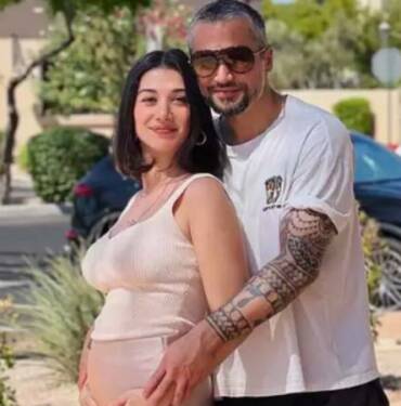 İlhan Mansız, 20 yılın ardından tekrar baba olma heyecanını yaşıyor 8 İlhan-Mansız,-20-yılın-ardından-tekrar-baba-olma-heyecanını-yaşıyor