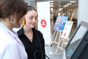 İşitme bozukluğu olanlar biyonik kulak ameliyatı ile işitme yetilerini geri kazanıyor 1 İşitme bozukluğu olanlar biyonik kulak ameliyatı ile işitme yetilerini geri kazanıyor
