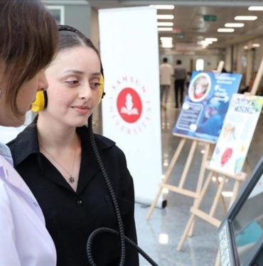 İşitme bozukluğu olanlar biyonik kulak ameliyatı ile işitme yetilerini geri kazanıyor 9 İşitme bozukluğu olanlar biyonik kulak ameliyatı ile işitme yetilerini geri kazanıyor