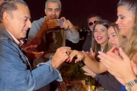 Mehmet-Ali-Erbil-40-yaş-küçük-sevgilisine-evlenme-teklifi-etti...-6.-kez-nikah-masasına-oturacak