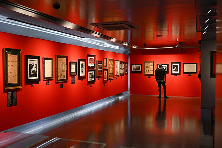 Atatürk'ün az bilinen fotoğrafları ve özel eşyaları İzmir'de sergilenecek