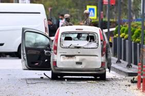Ankara'daki terör saldırısına ilişkin provokatif paylaşımlara itibar edilmemesi istendi 1 Ankara'daki-terör-saldırısına-ilişkin-provokatif-paylaşımlara-itibar-edilmemesi-istendi
