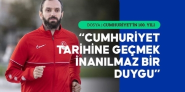 Atletizmde Türkiye'ye ilk dünya madalyasını getiren atlet Ramil Guliyev