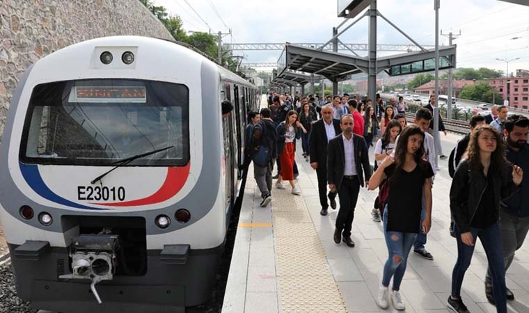 Başkentray, Marmaray, İZBAN ve Gayrettepe-İstanbul Havalimanı Metrosu 29 Ekim'de ücretsiz!