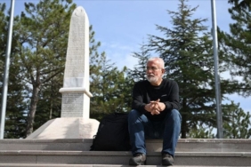 Çanakkale'de şehit düştüğü sanılan dedesinin mezarını 111 yıl sonra Edirne'de buldu