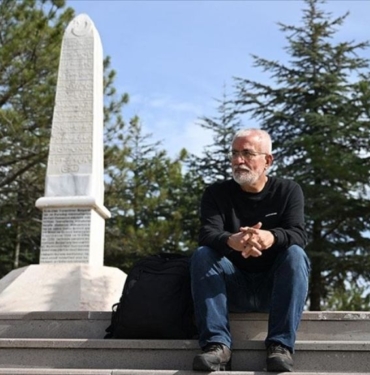 Çanakkale'de şehit düştüğü sanılan dedesinin mezarını 111 yıl sonra Edirne'de buldu 5 Çanakkale'de şehit düştüğü sanılan dedesinin mezarını 111 yıl sonra Edirne'de buldu