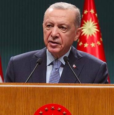 Cumhurbaşkanı-Erdoğan--Bir-hastaneyi-vurmak,-İsrail’in-en-temel-insani-değerlerden-yoksun-saldırılarının-son-örneği
