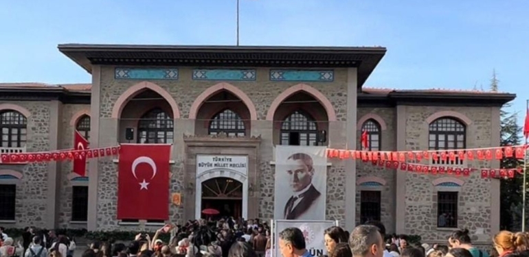 Cumhuriyet Müzesi’ne 100. yılda rekor ziyaret