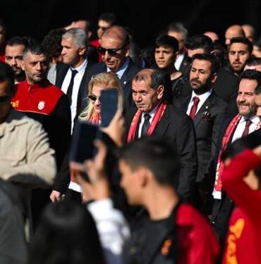 Dursun-Özbek'ten-şampiyonluk,-Erden-Timur'dan-Fenerbahçe-yorumu
