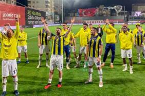 Fenerbahçe,-deplasmanda-sezon-başlangıç-rekorunu-egale-etti
