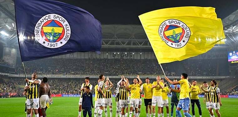 Fenerbahçe rekor kırarak liderliğini sürdürdü