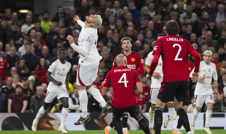 Galatasaray’dan Manchester United karşısında tarihi zafer