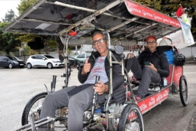 Güneş panelli bisikletle Fas'tan Dubai'ye BM İklim Değişikliği Konferansı için pedal çeviriyorlar