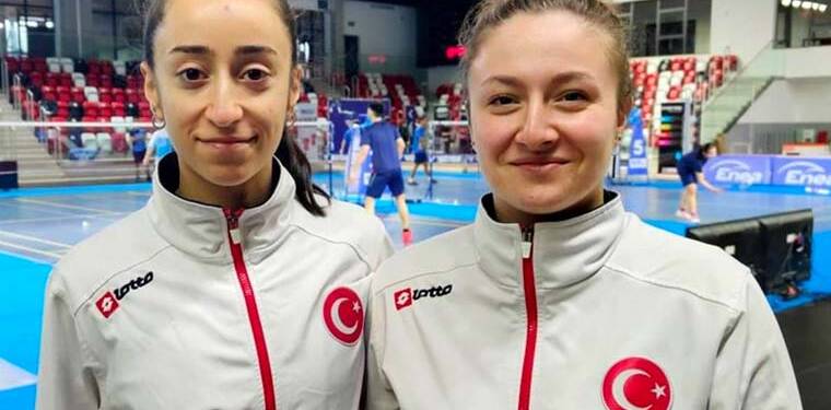 Milli badmintoncular Bengisu ile Nazlıcan, Hollanda’da bronz madalya kazandı