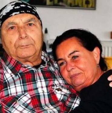 Sinemaya birçok çocuk yıldızı kazandıran yönetmen: Memduh Ün 8 Sinemaya-birçok-çocuk-yıldızı-kazandıran-yönetmen--Memduh-Ün