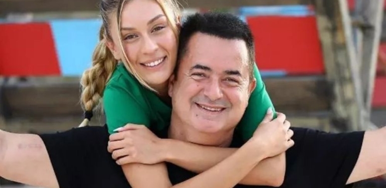 Acun Ilıcalı ve sevgilisi Ayça Çağla Altunkaya Hasan Can Kaya'yı galada yalnız bırakmadı! 1 ayça çağla altunkaya acun ılıcalı