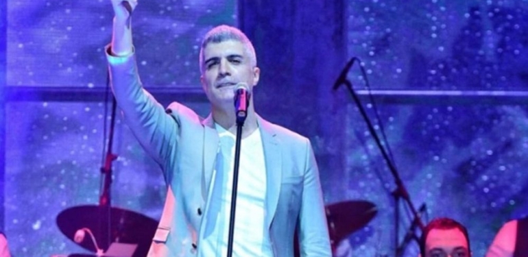 Özcan Deniz’den Cumhuriyetin 100. yılını kutlamadığı için ‘yuhalama’ ve ‘çatal bıçaklarla protesto’ iddiası sonrası açıklama geldi