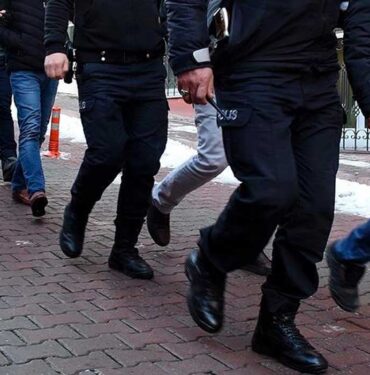 2014 SPK Uzman Yardımcılığı Sınavına ilişkin FETÖ soruşturmasında 10 gözaltı kararı 9 2014-SPK-Uzman-Yardımcılığı-Sınavına-ilişkin-FETÖ-soruşturmasında-10-gözaltı-kararı