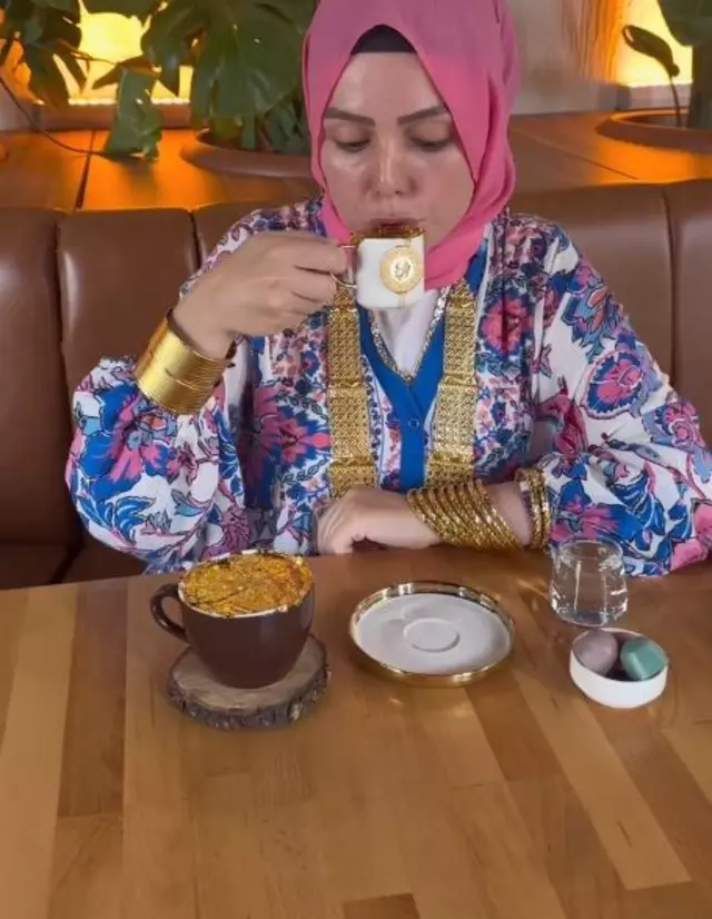 Nevra Bilem hakkında şikayet yağıyor! Depremzedeler de mağdur olmuş 4 Nevra Bilem hakkında şikayet yağıyor! Depremzedeler de mağdur olmuş