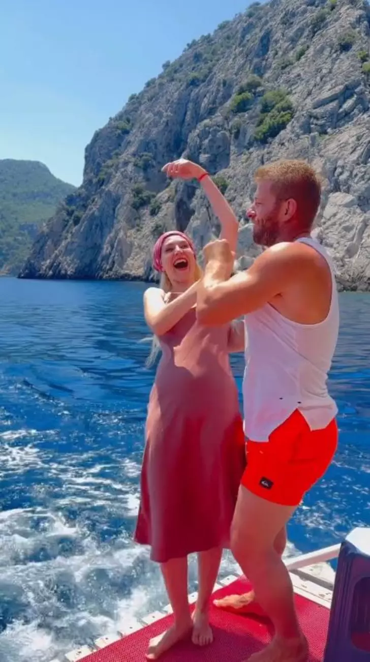 İlayda Şeker eşi İsmail Balaban hakkında çıkan haberlere isyan etti! "Acun'a telefon aç" yorumu 4 İlayda Şeker eşi İsmail Balaban hakkında çıkan haberlere isyan etti! "Acun'a telefon aç" yorumu