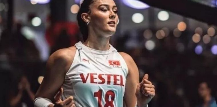 Servetiyle gündem olan Zehra Güneş reklam yüzü oldu! Makyajlı hallerine yorum yağdı