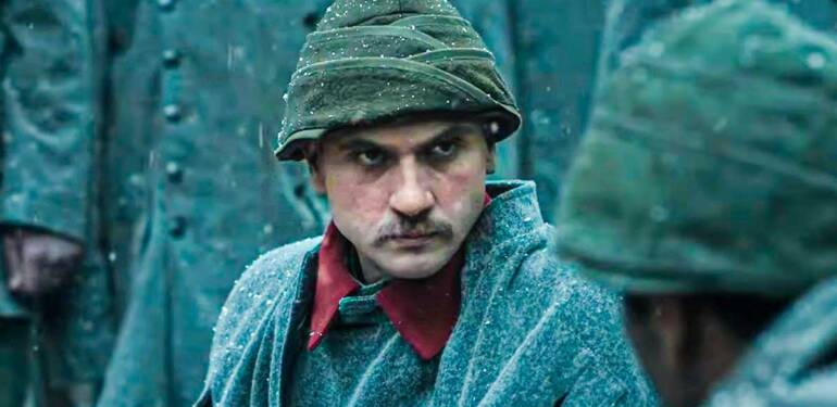 Atatürk’ü canlandıran Aras Bulut İynemli: ‘Kırgın ve hatta kızgınım’