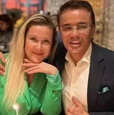 Bu sefer sağlık tavsiyesiyle değil özel hayatıyla gündemde... Ender Saraç karısı Benan Saraç'tan şiddet gördüğünü iddia etti! 8 Bu sefer sağlık tavsiyesiyle değil özel hayatıyla gündemde... Ender Saraç karısı Benan Saraç'tan şiddet gördüğünü iddia etti!