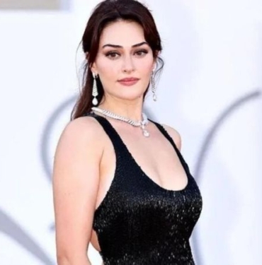 Diriliş: Ertuğrul'un Halime Sultan'ı Esra Bilgiç'in sözleri sosyal medyayı ikiye böldü! 7 Esra Bilgiç