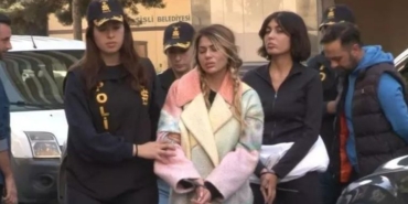 Gözaltına alınan Nihal Candan ve Bahar Candan'ın yüz ifadeleri dikkat çekti! Sosyal medyadan yorum yağdı