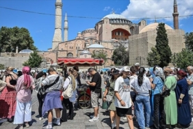 İstanbul'un yılın 9 ayında ağırladığı yabancı ziyaretçi sayısı 13 milyonu geçti