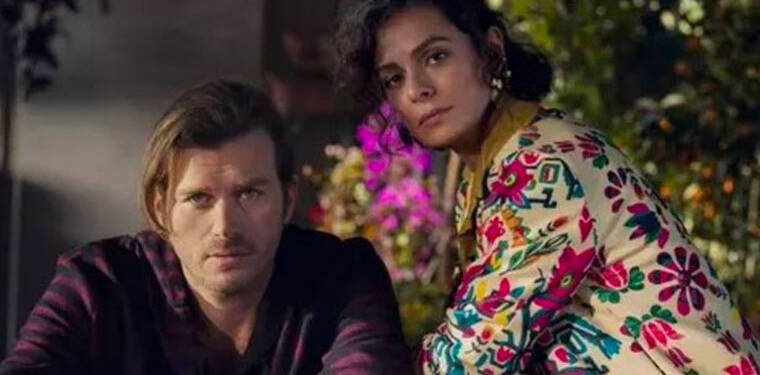 Kıvanç Tatlıtuğ mutfağa girip yemek yaptı, Özge Özpirinçci ‘yapmış’ notuyla paylaştı