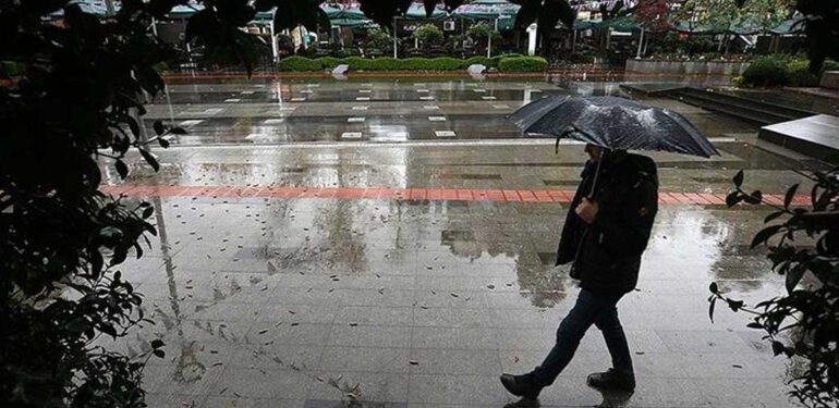 Meteoroloji’den Marmara, Ege kıyıları ve Antalya’nın doğusu için sağanak uyarısı
