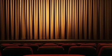 Özel tiyatrolara 55 milyon lira destek