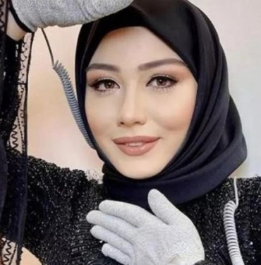 'Şifalı eldiven' ile köşeyi döndü! Fenomen Şüheda Kaya'nın serveti gündeme geldi 7 'Şifalı eldiven' ile köşeyi döndü! Fenomen Şüheda Kaya'nın serveti gündeme geldi