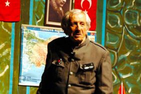 Tiyatroya-ömrünü-adamış-bir-güldürü-ustası--Nejat-Uygur