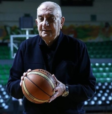 Türk basketbolunun efsanesi Yalçın Granit vefatının 3. yılında anılıyor