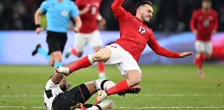 Türkiye’nin Almanya’yı evinde 3-2 mağlup ettiği karşılaşma Alman basınında