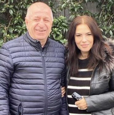 Yeşim-Salkım-Zafer-Partisi'ne-katıldı