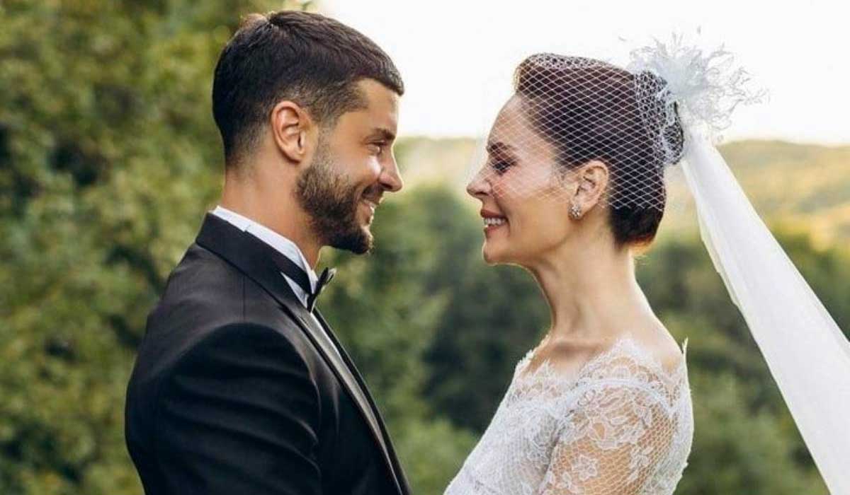 Yıldız-Çağrı-Atiksoy-ile-Berk-Oktay-çiftinden-güzel-haber