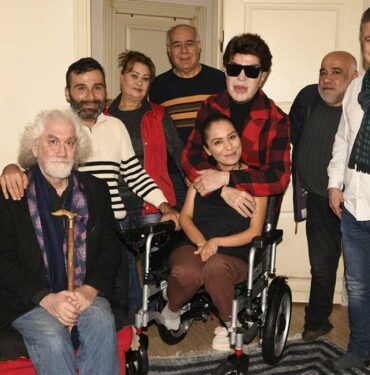 Yılmaz Morgül’den örnek ziyaret: Engelli çifti sevindirdi 8 Yılmaz-Morgül’den-örnek-ziyaret--Engelli-çifti-sevindirdi