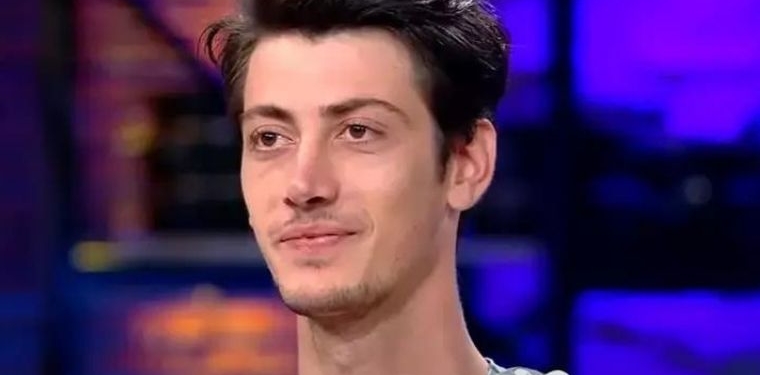 MasterChef Alican'ın hastalığı herkesi üzdü! "Ayda sekiz tane iğne veriyorlar" 1 alican sabunsoy