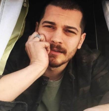 Çağatay Ulusoy'lu 'Gaddar' dizisi kadrosuna usta isim dahil oldu 9 kapak_104038