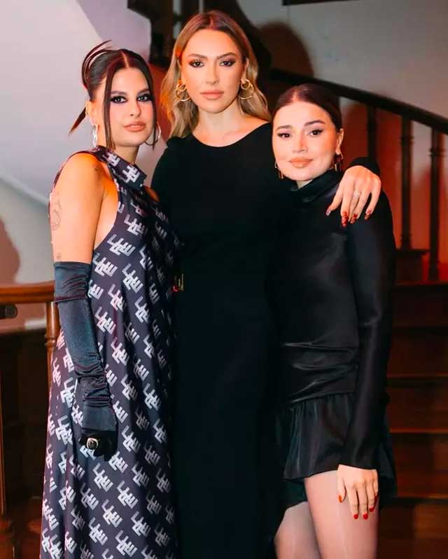 4 yıllık küslük sona erdi! Hadise kız kardeşi Derya Açıkgöz ile ilk paylaşımı yaptı