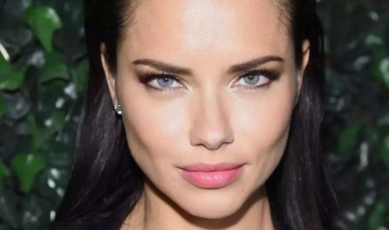 Yüzündeki değişimle gündem olmuştu! Adriana Lima bu sefer hafif makyajla dikkat çekti