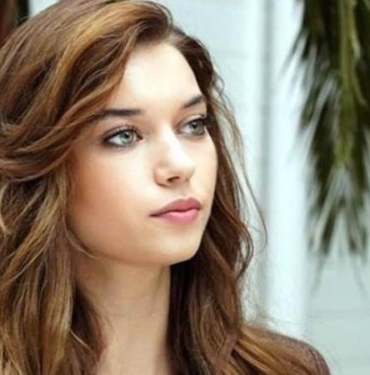 Afra Saraçoğlu'ndan 'Mert Ramazan Demir' açıklaması 5 kapak_094228