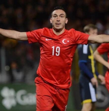 Eski milli futbolcu Mevlüt Erdinç'ten eşine 'şantaj' suçlaması: 'Çocuklarımı göstermiyorlar' 4 kapak_102308