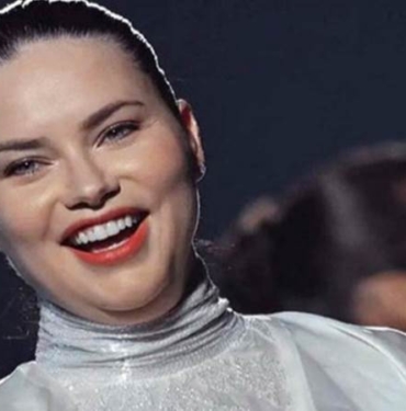 Adriana Lima, yüzündeki değişim hakkında konuştu: 'Kimse için kendimi değiştirmeyeceğim' 5 kapak_131813